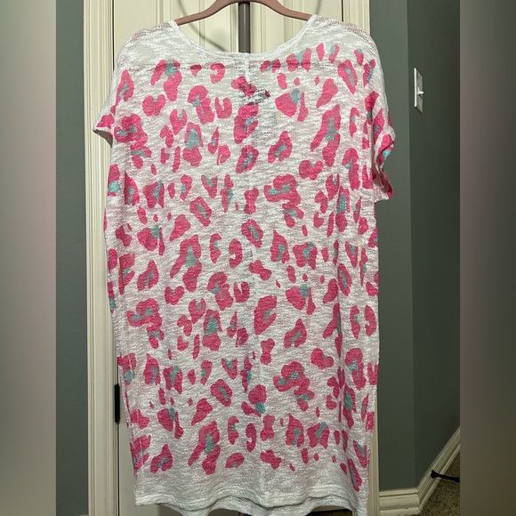 NWT Luna Chic Spring Cheetah Top M - Picture 3 of 3